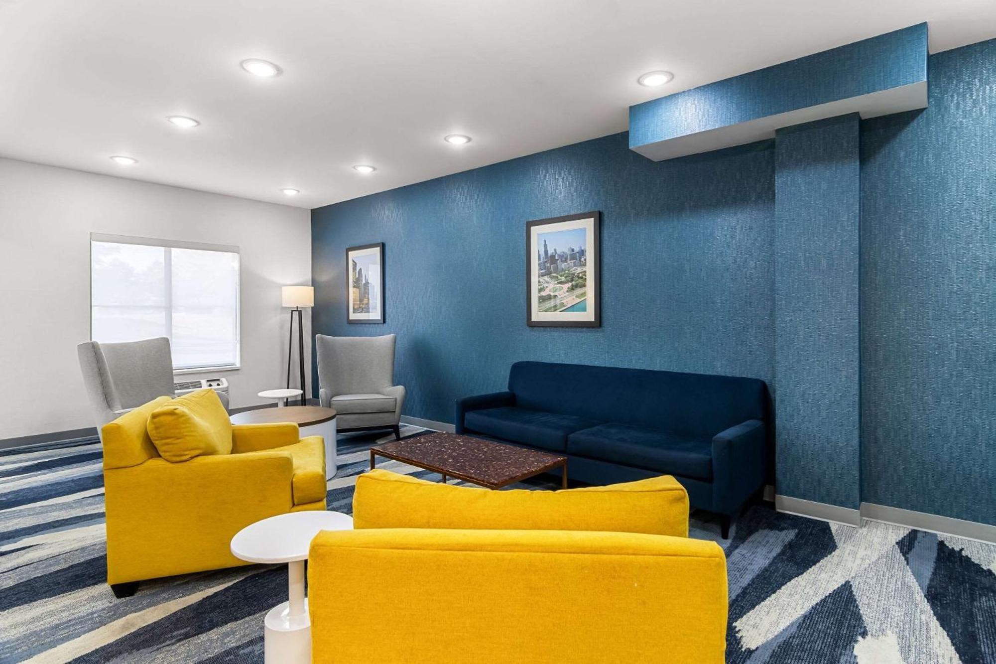 Comfort Inn & Suites Near Tinley Park Amphitheater Exterior foto